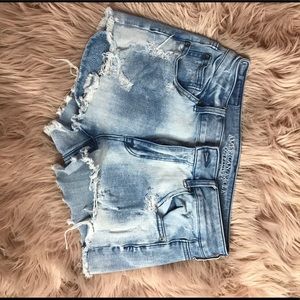 AE lace pocket shorts